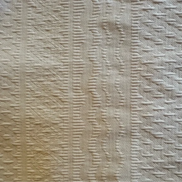 Lululemon Rest Less Hooded Running Shirt - Picture 7 of 7